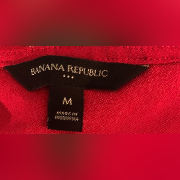 Banana Republic Tops - Picture 4 of 4